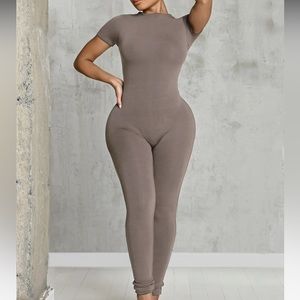Matte Basix Sculpt Short Sleeve Jumpsuit - Nude